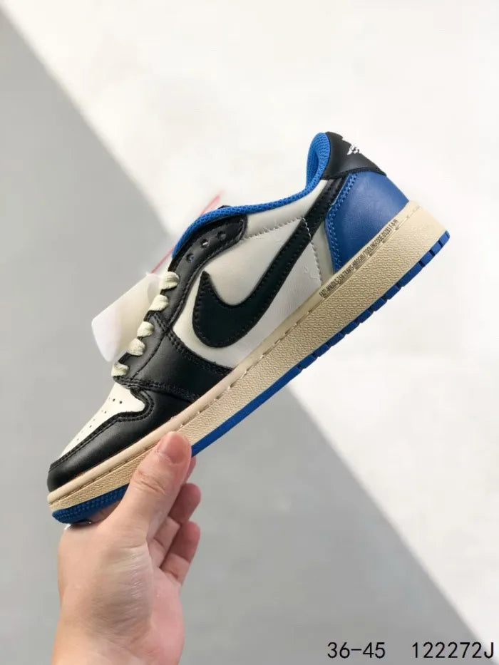 N - SNEAKERS