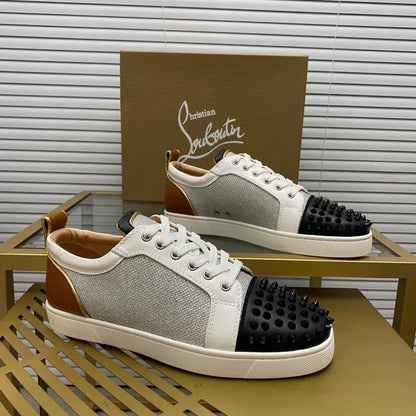 C - SNEAKERS