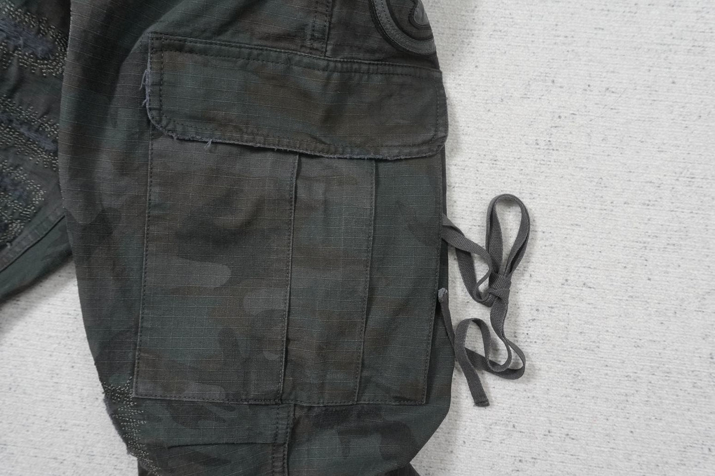 H - JEANS