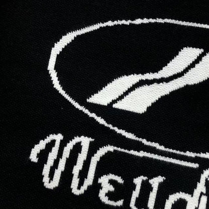 W - SWEATER