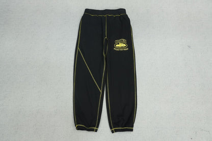 C - SWEATPANTS