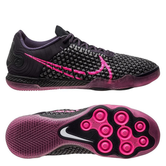 R - FUSSBALLSCHUHE