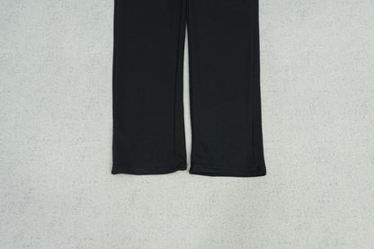 C - SWEATPANTS