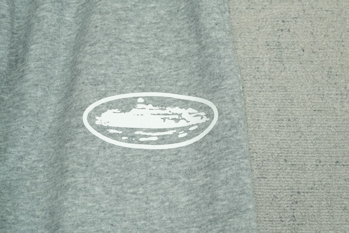 C - SWEATPANTS