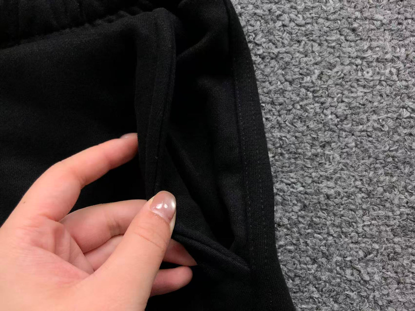 M - SHORTS