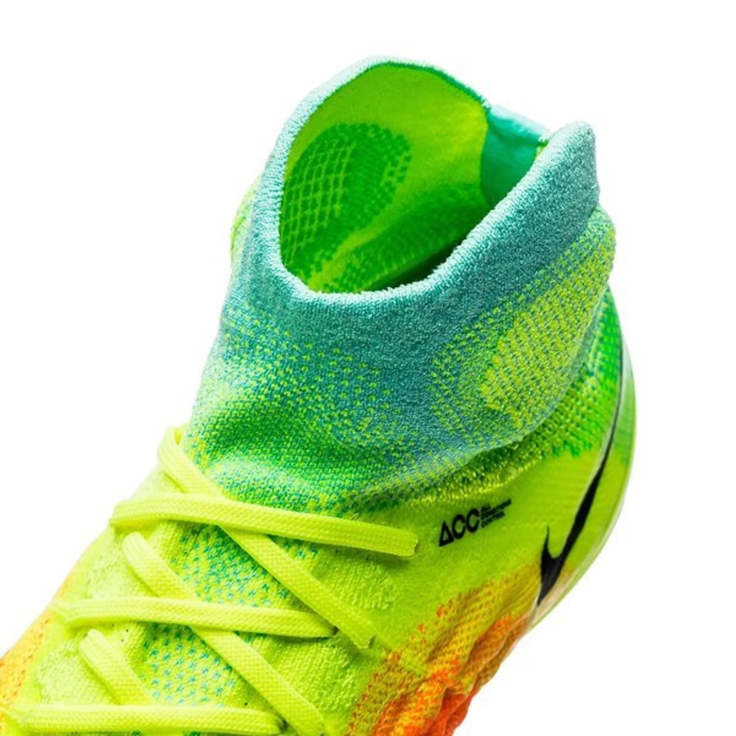 M - FUSSBALLSCHUHE