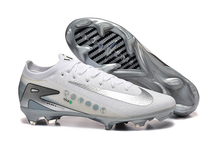 M - FUSSBALLSCHUHE