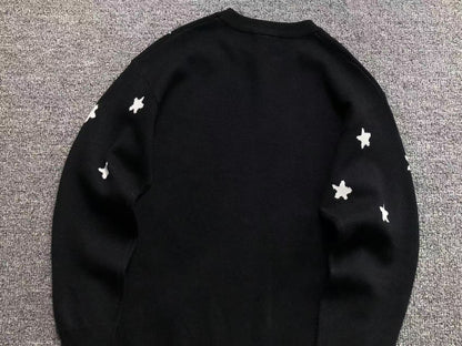P - SWEATER