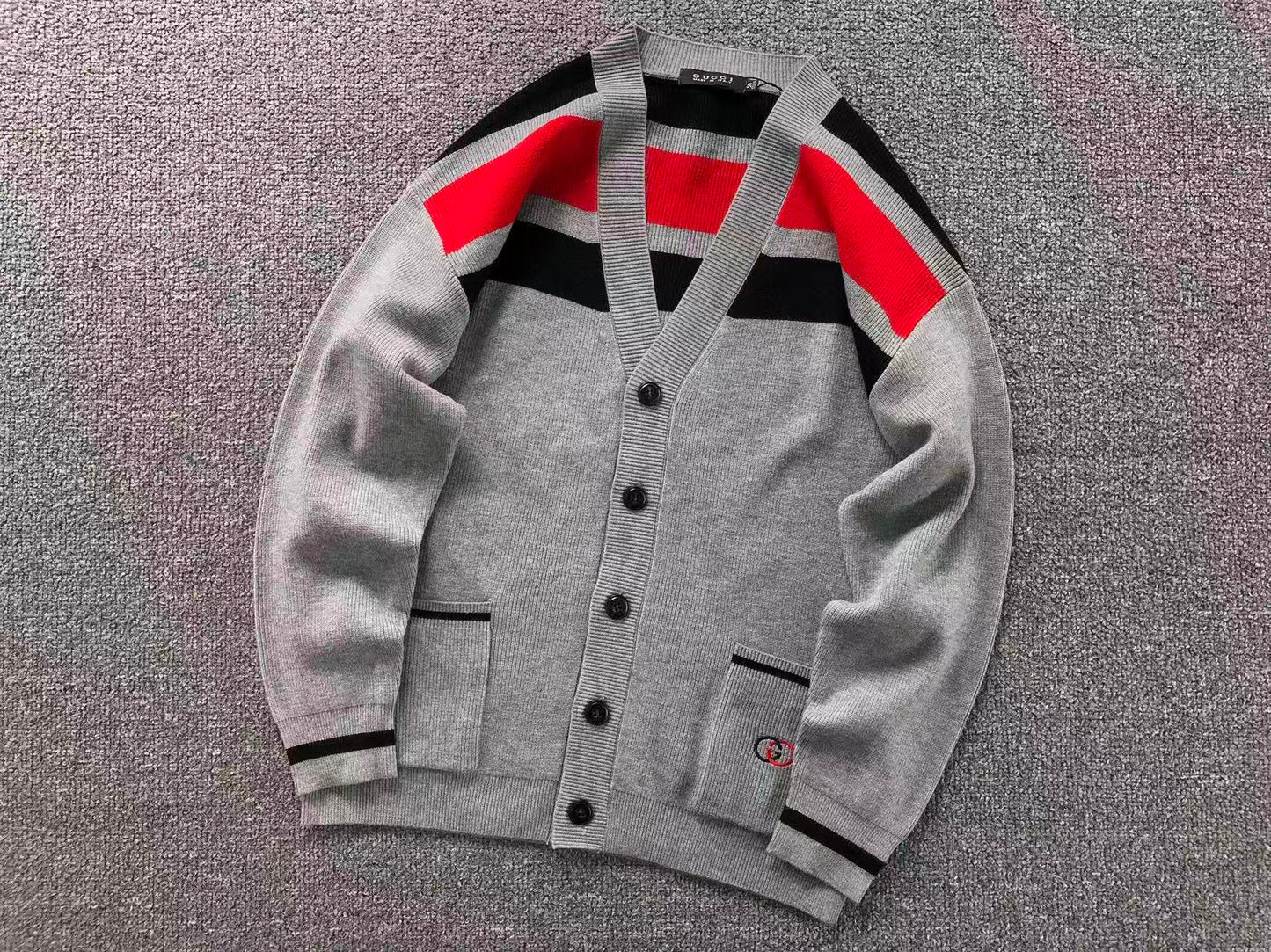 GG - SWEATER