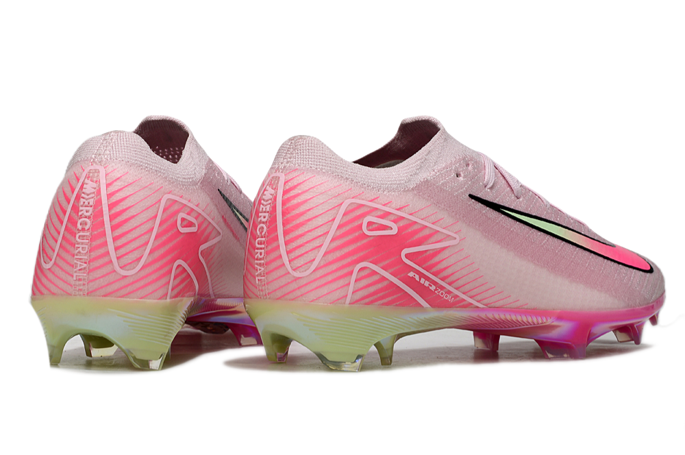 M - FUSSBALLSCHUHE