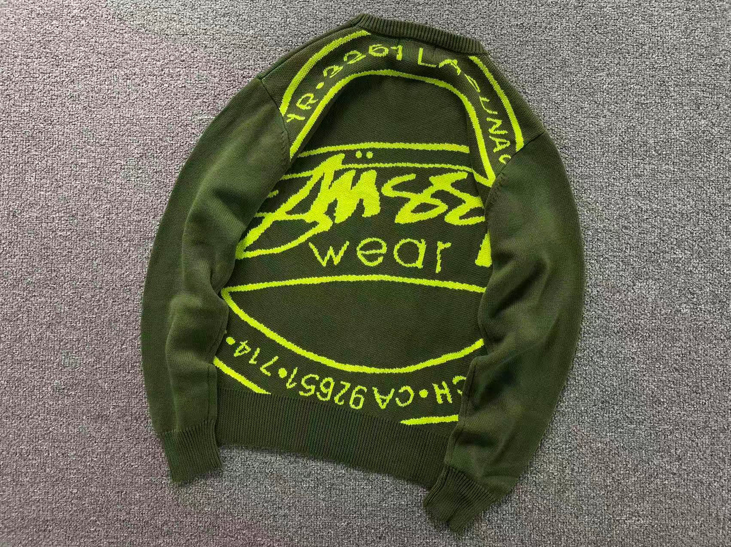 S - SWEATER