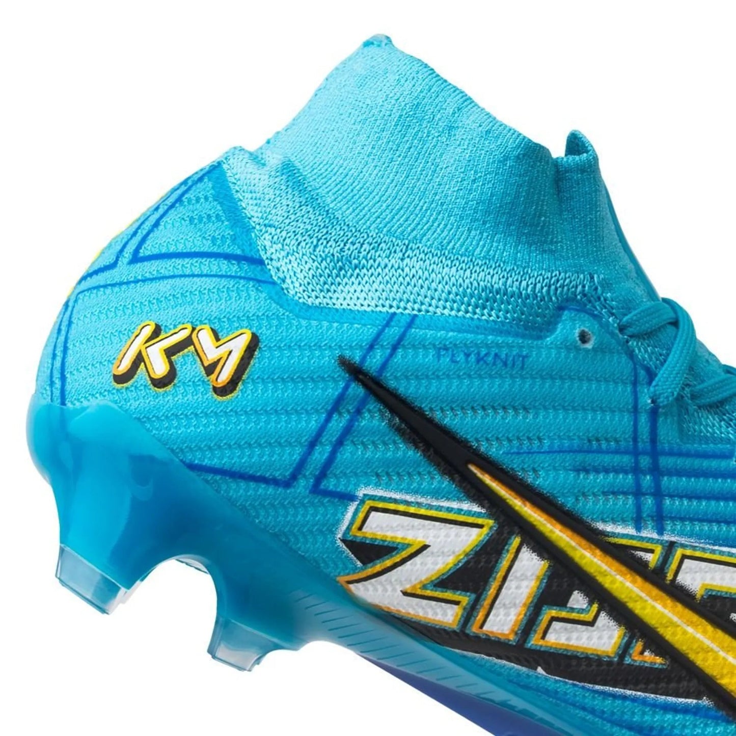 M - FUSSBALLSCHUHE