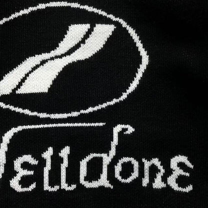 W - SWEATER