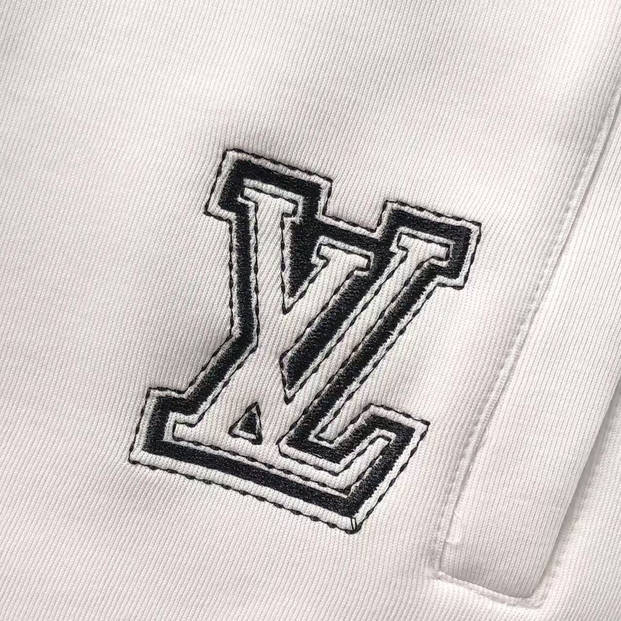L - SHORTS