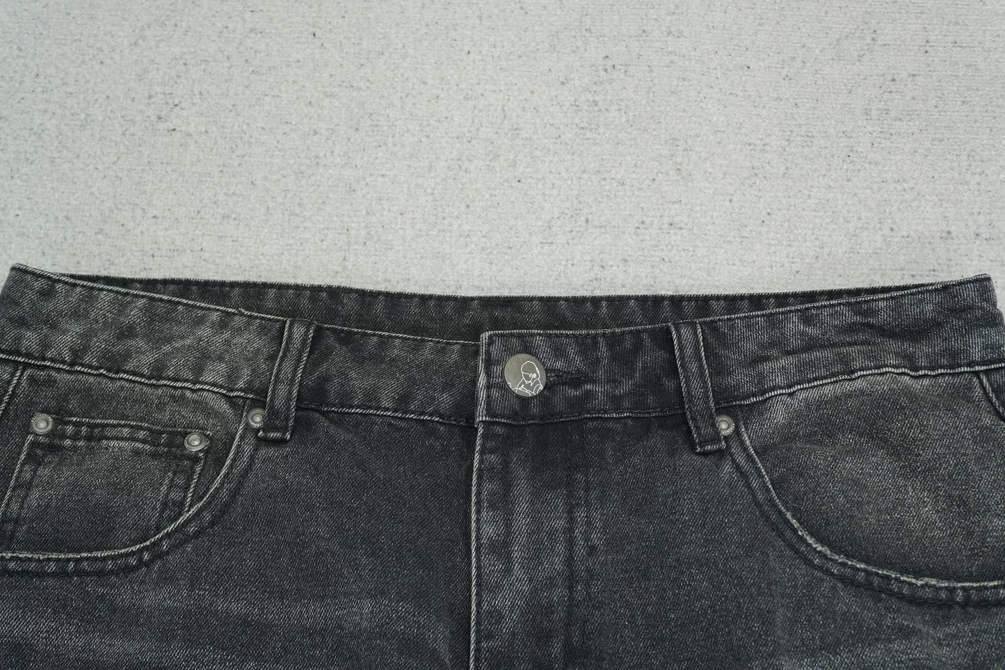 D - JEANS