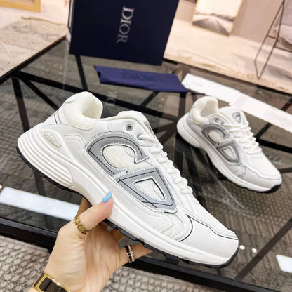 B - SNEAKERS