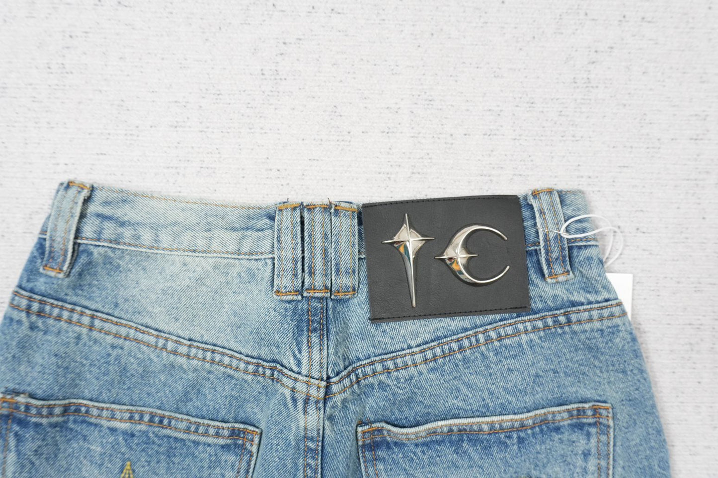 T - JEANS