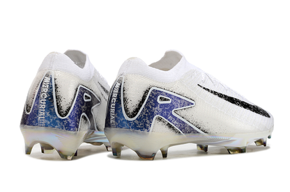 M - FUSSBALLSCHUHE