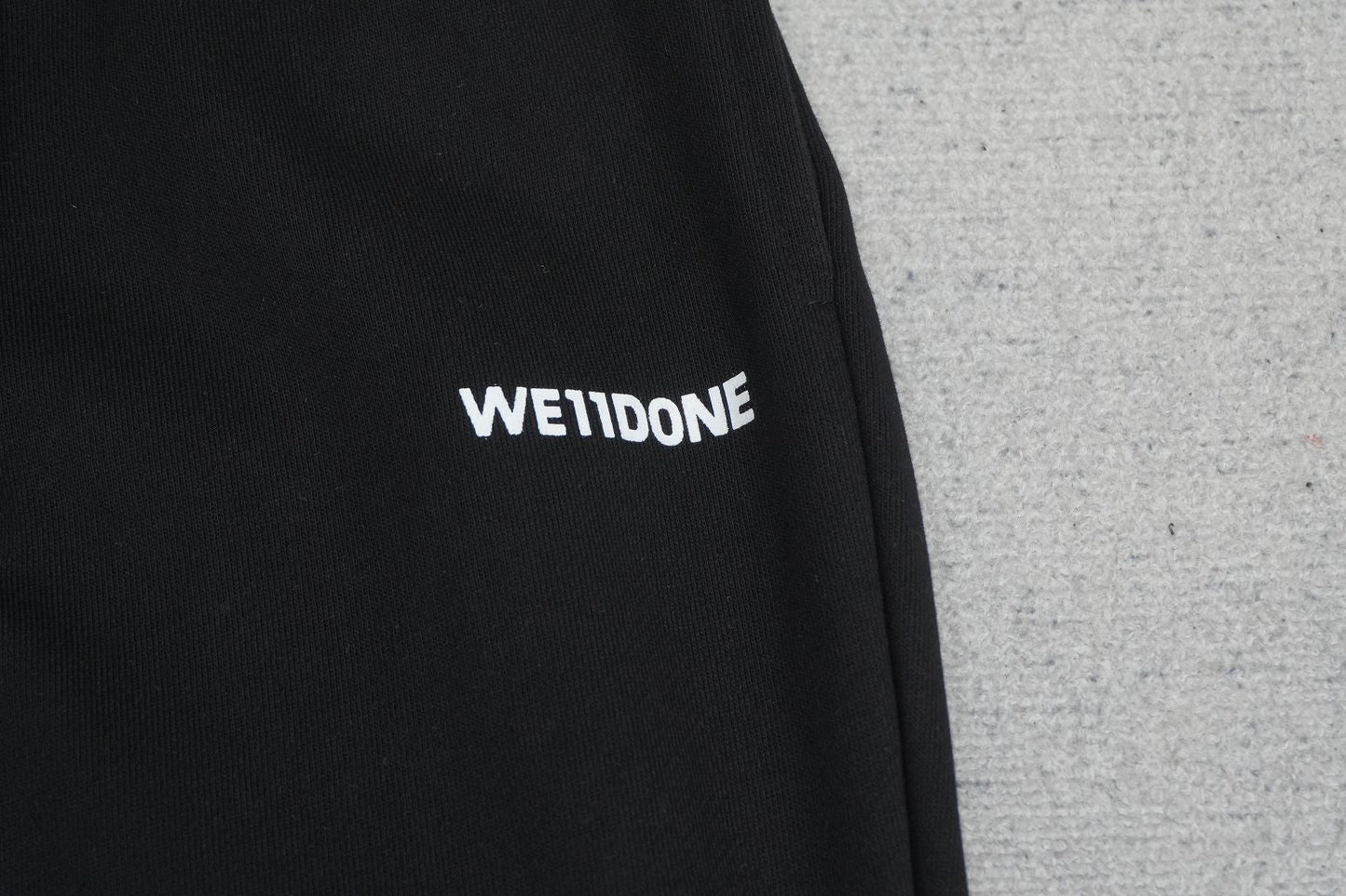 W - SWEATPANTS