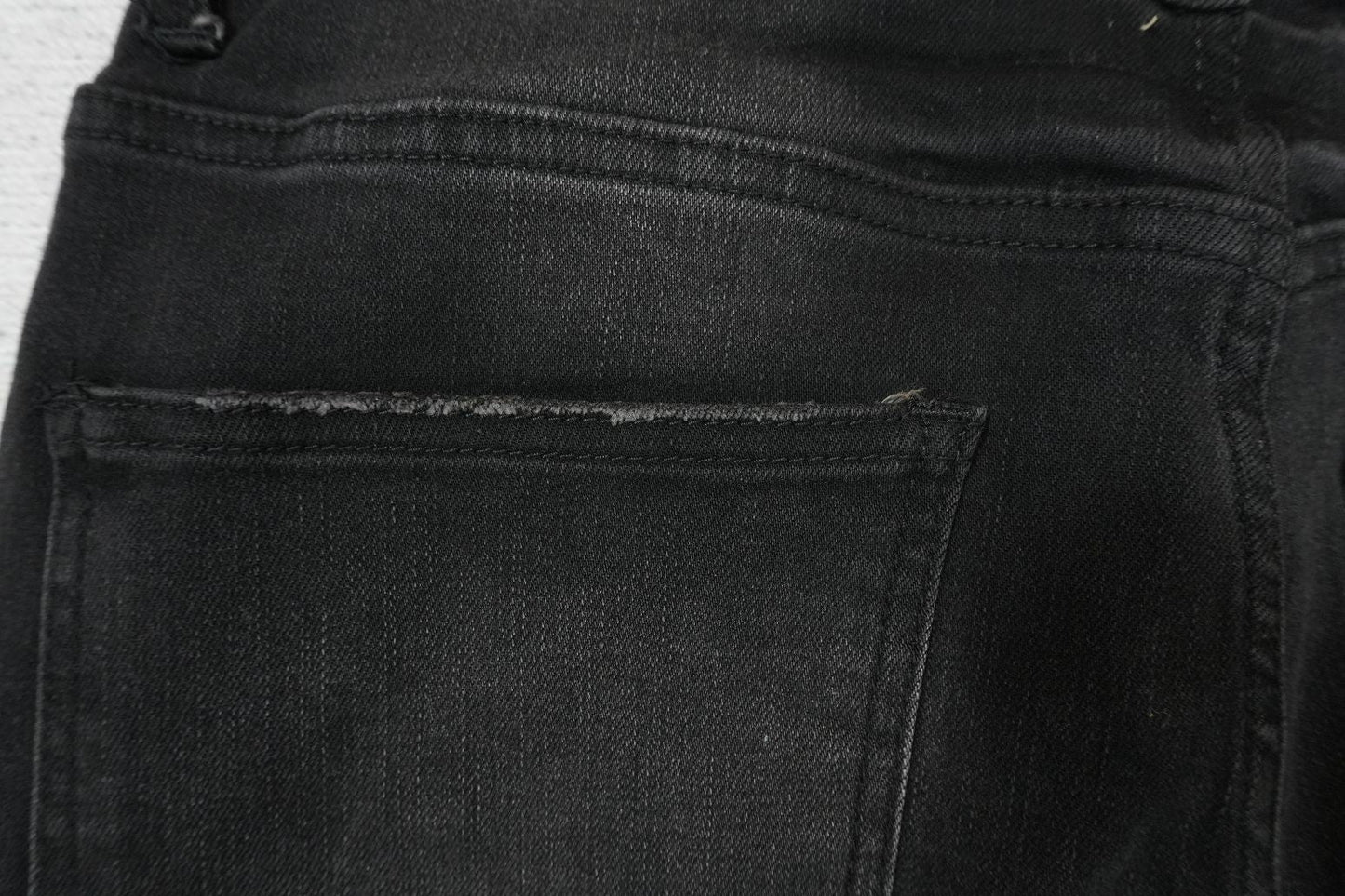 P - JEANS