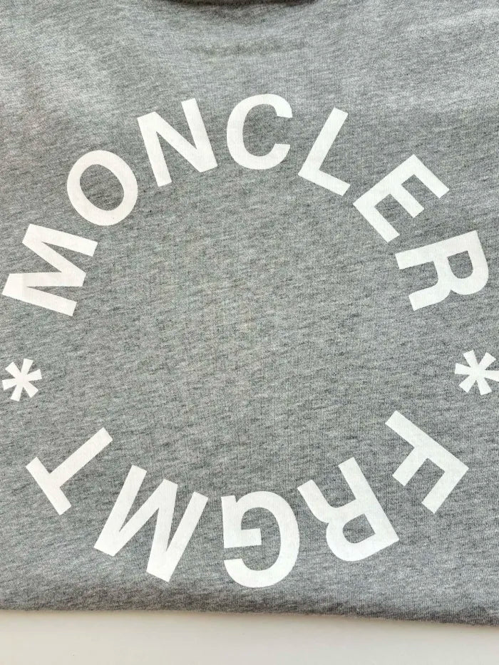 M  - SWEATER