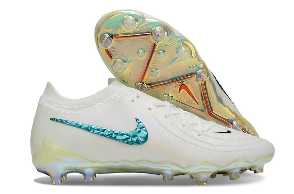 P - FUSSBALLSCHUHE