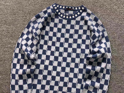 L - SWEATER