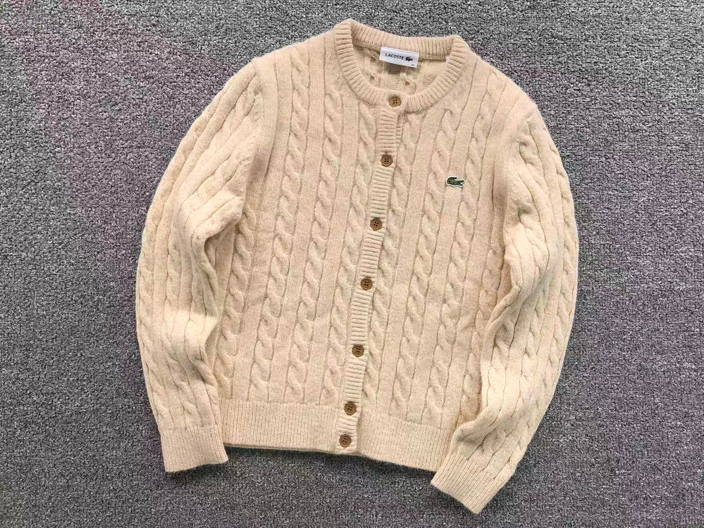 L - SWEATER