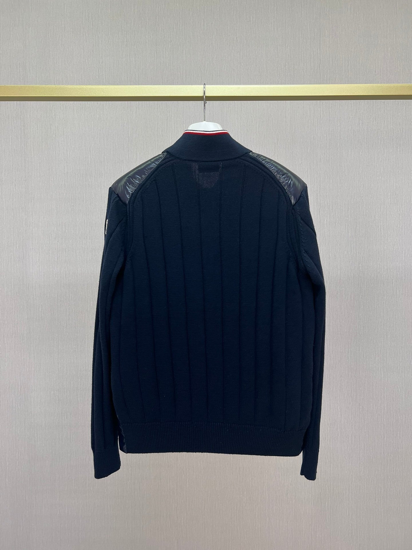 P - CARDIGAN