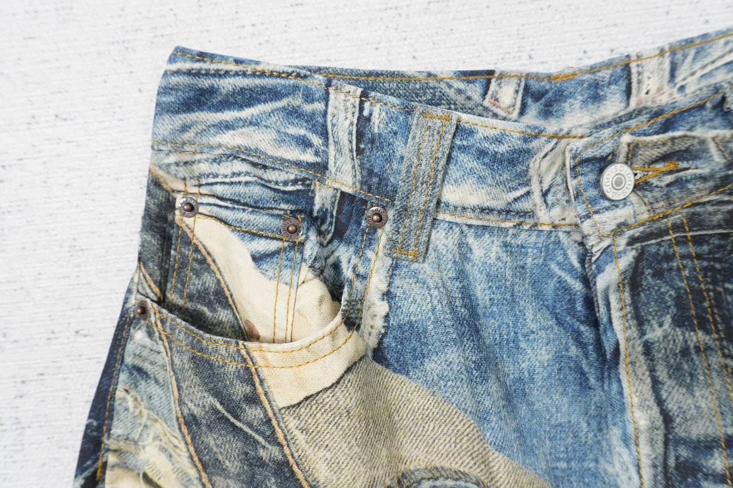 A - JEANS