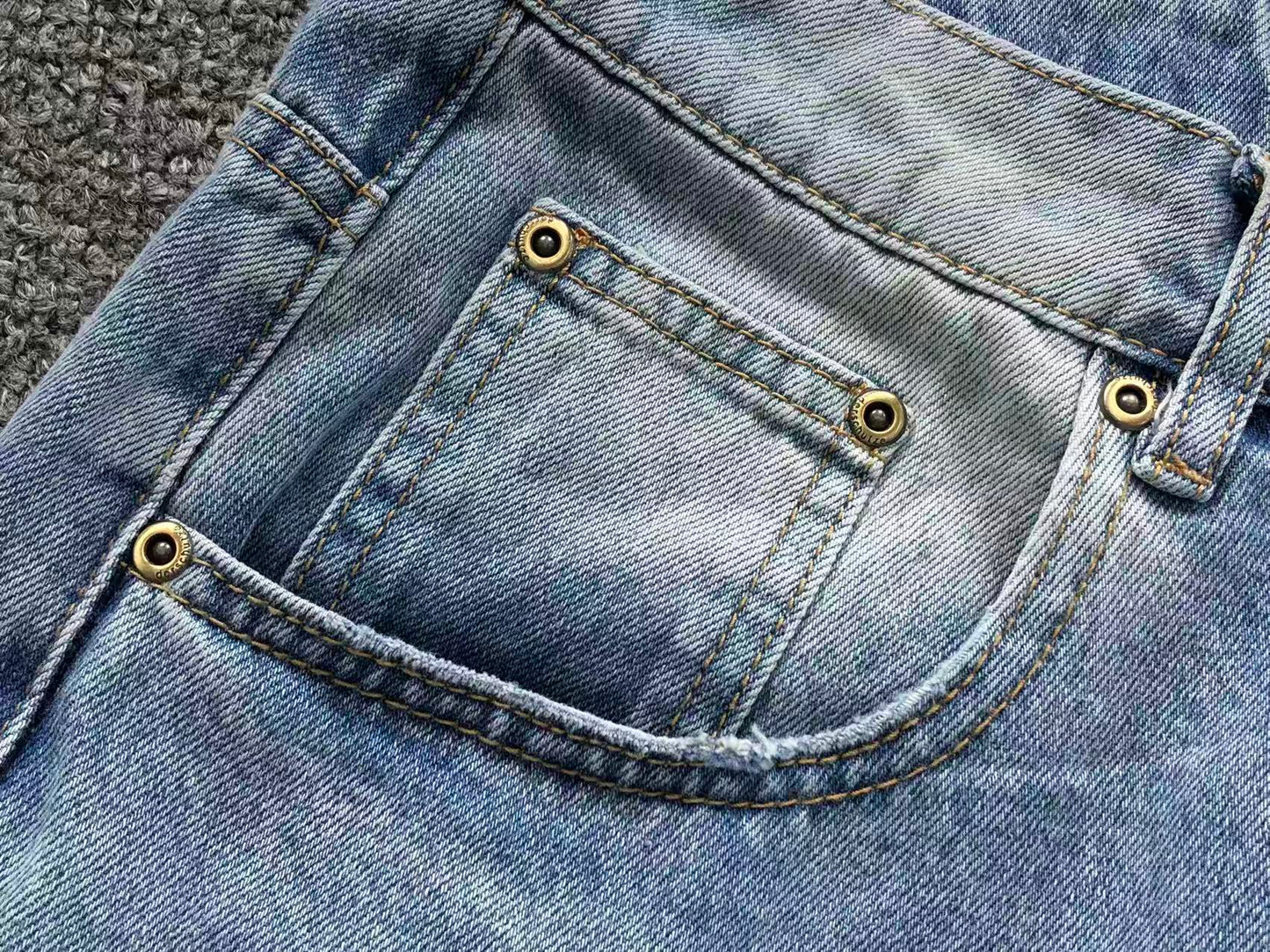 D - SHORTS