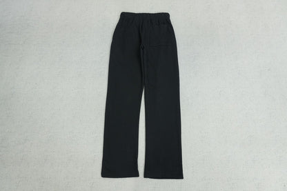 B - SWEATPANTS