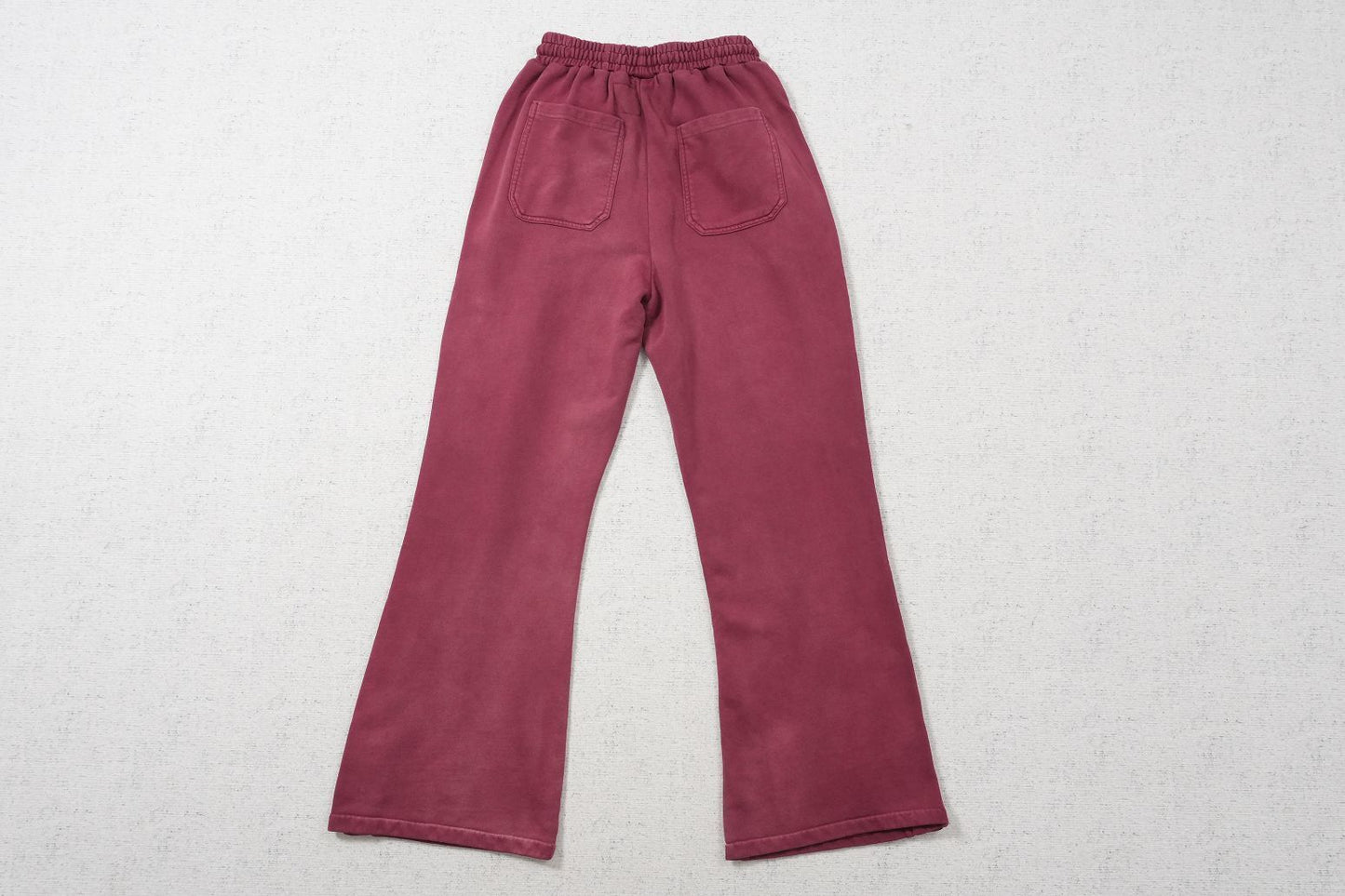H - SWEATPANTS