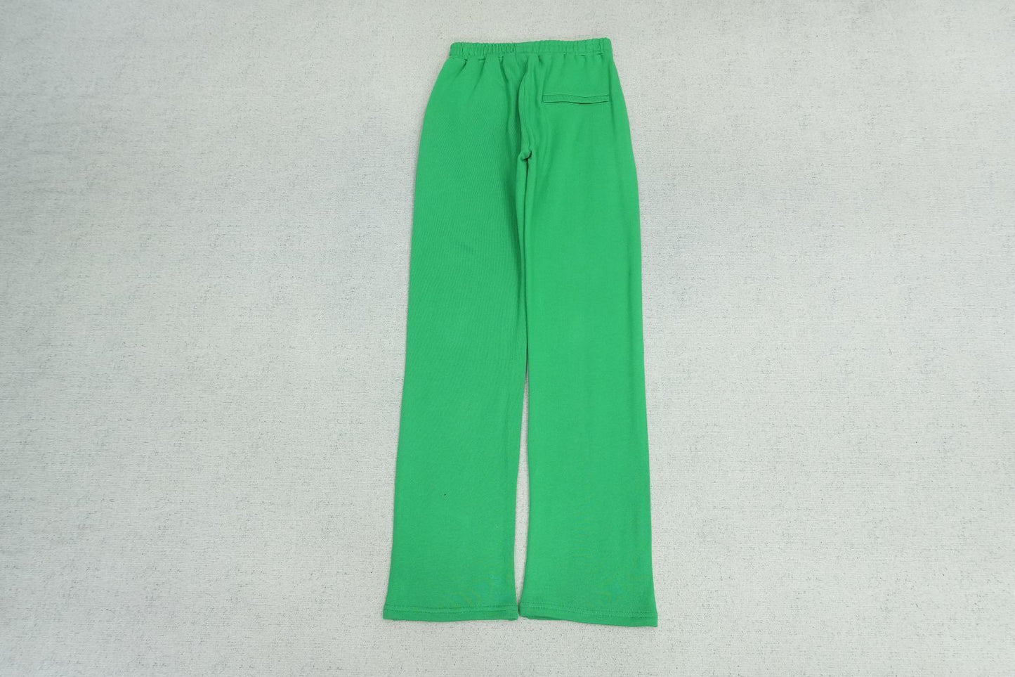 C - SWEATPANTS
