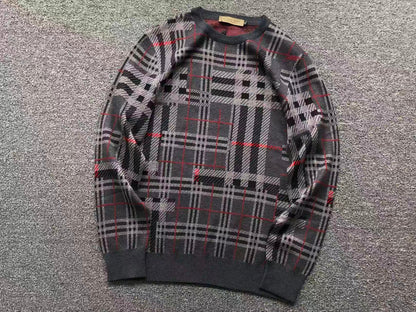B - SWEATER