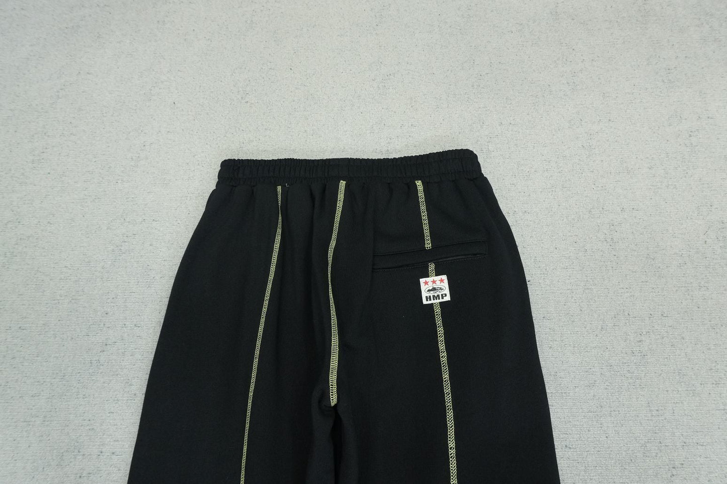 C - SWEATPANTS