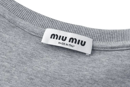 M - SWEATER