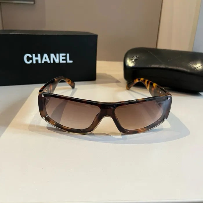 C - SONNENBRILLEN