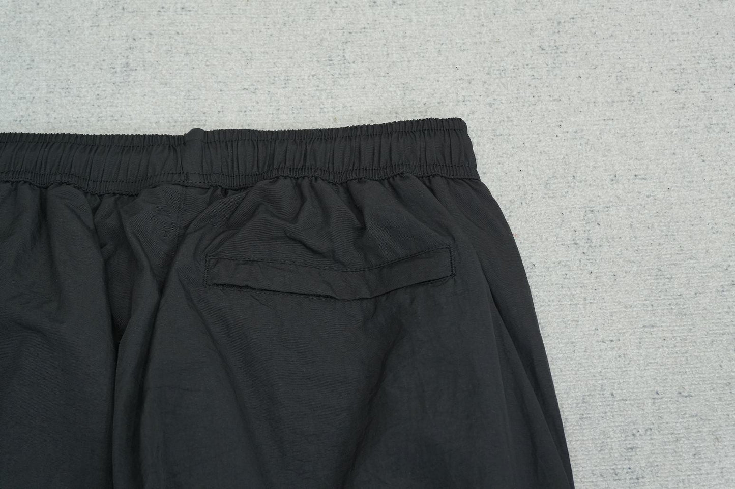 C - SWEATPANTS