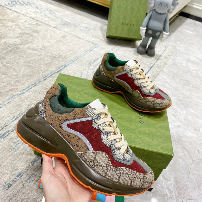 GG - SNEAKERS