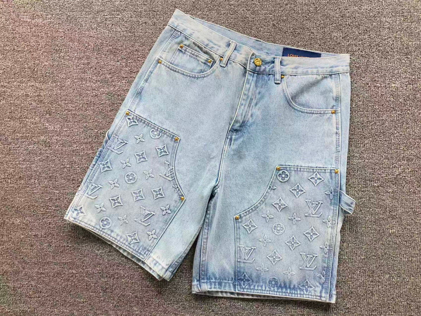 L - SHORTS