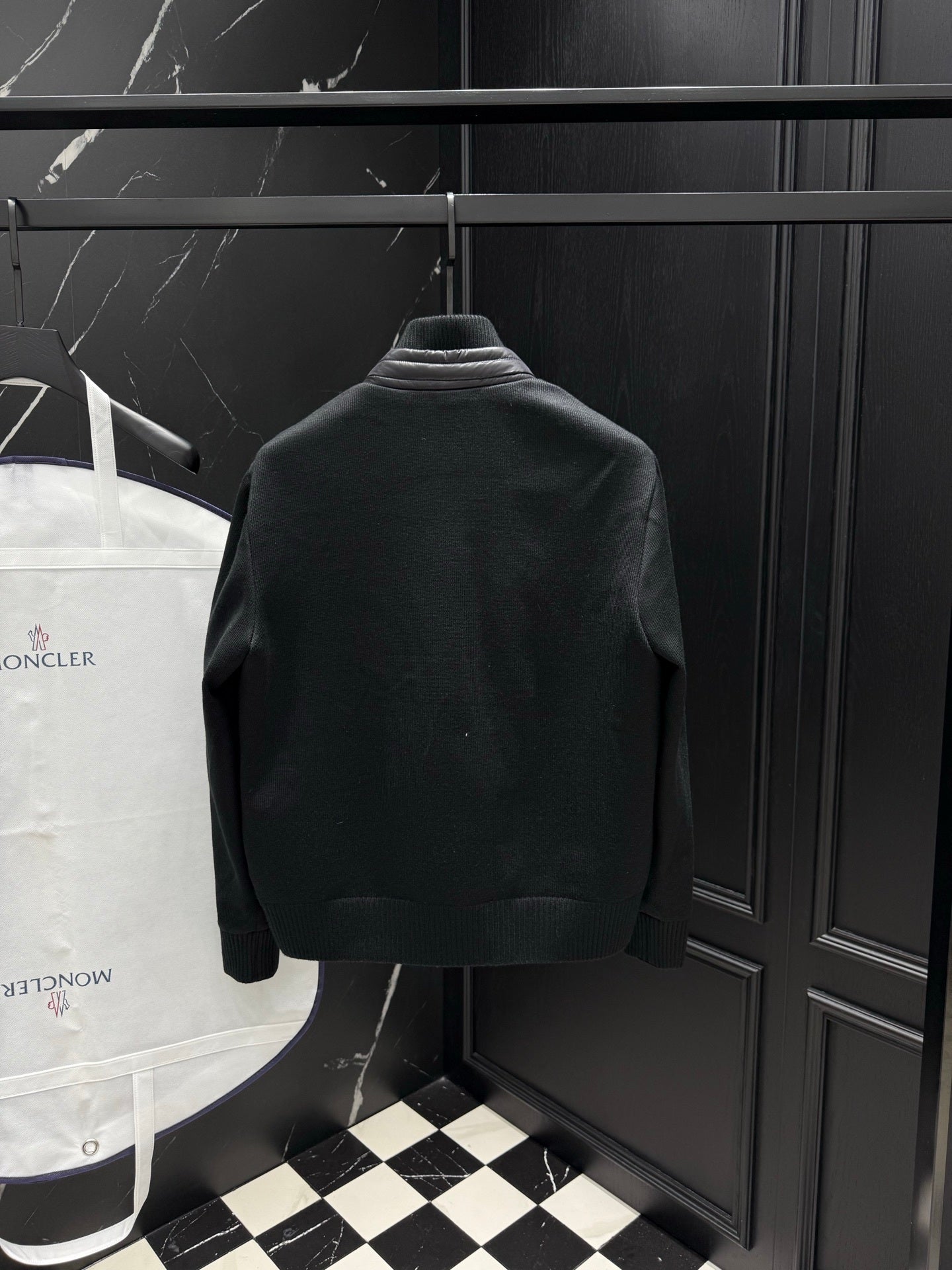 C - CARDIGAN