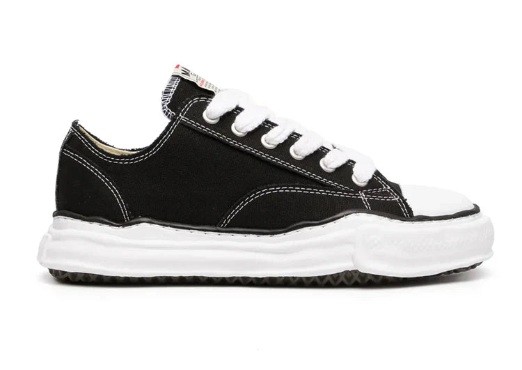 GUIBTS - LOW TOP SNEAKERS