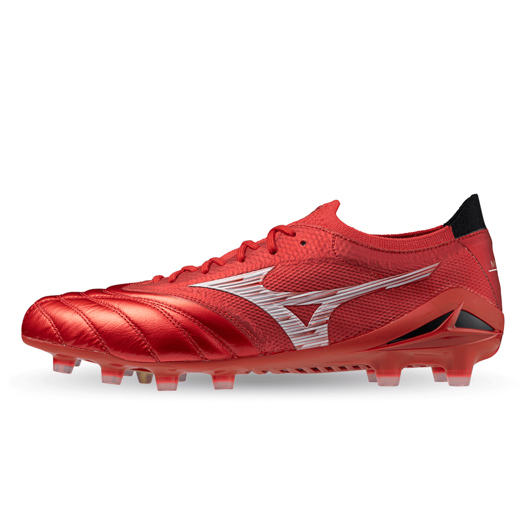 M - FUSSBALLSCHUHE