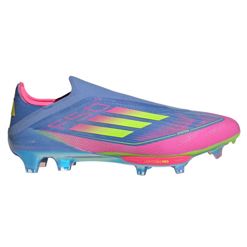 F - FUSSBALLSCHUHE