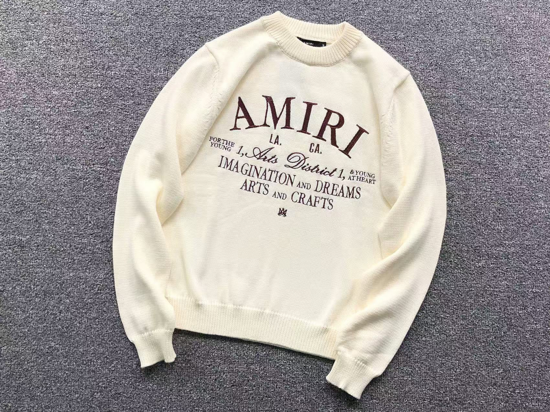 DOLCI - A SWEATER