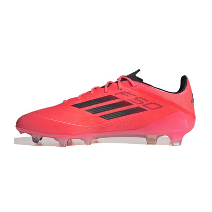 F - FUSSBALLSCHUHE
