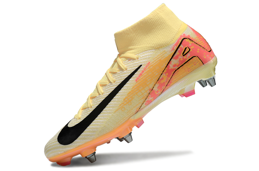 M - FUSSBALLSCHUHE