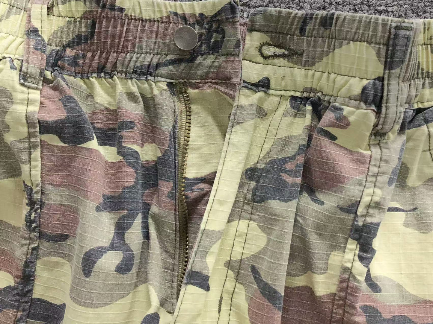 M - SHORTS