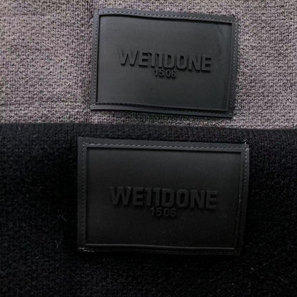 W - SWEATER
